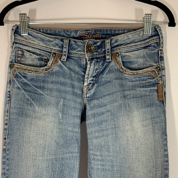 Silver Jeans Co. Light Blue Toni Distressed Jeans - Picture 2 of 13